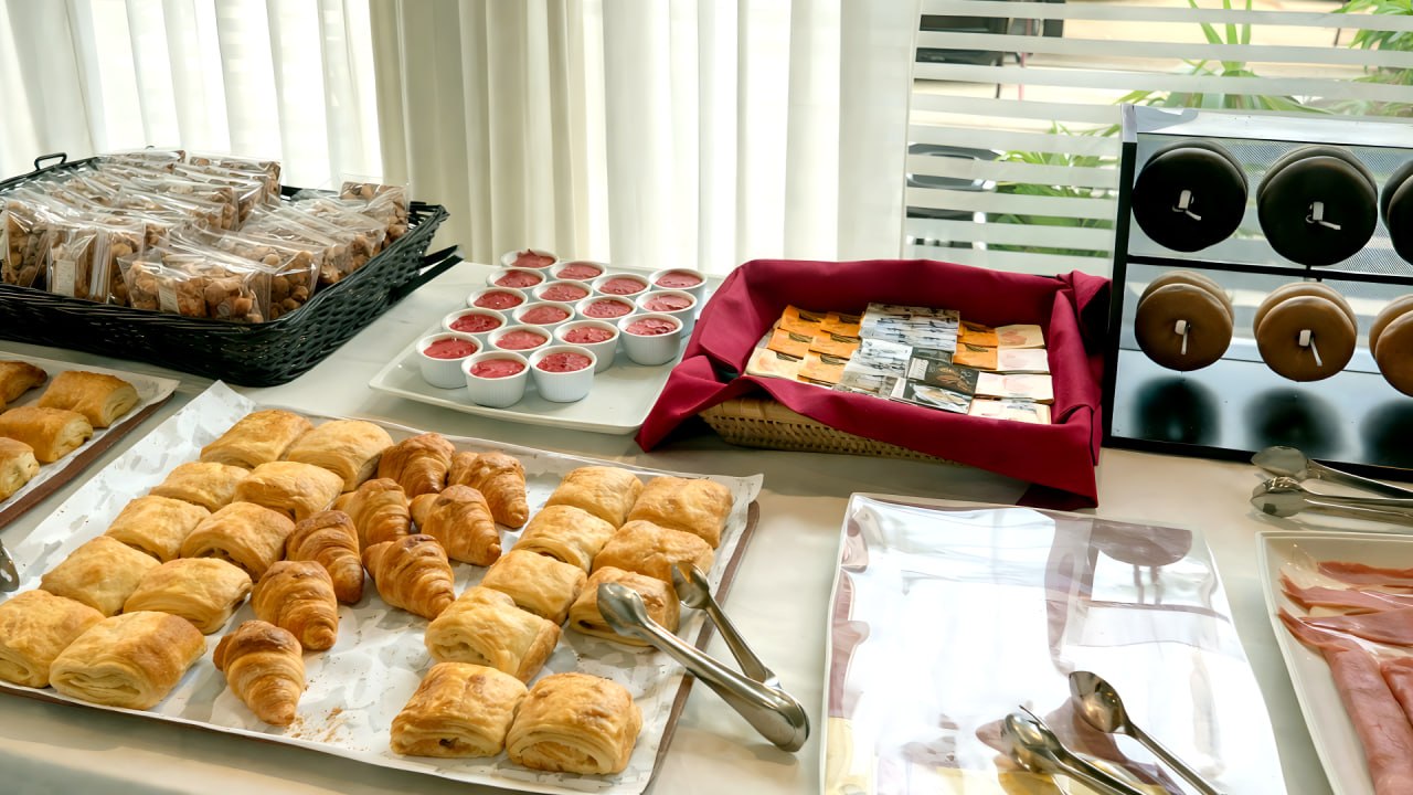 Cesta de galletas empaquetadas individualmente para máxima higiene